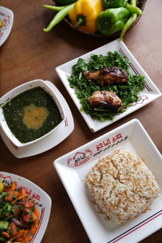 وجبة كوكي 2 قطعة فراخ + ملوخية + أرز شعرية