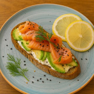 TOAST SALMON AVOCADO