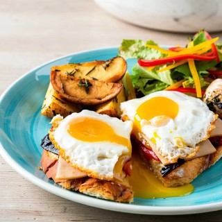 BENEDICT EGGS